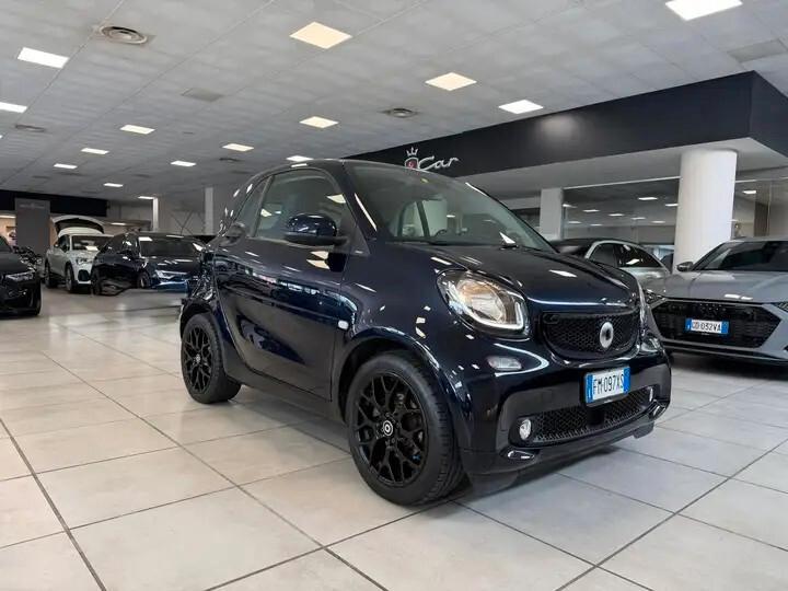 Smart ForTwo 0.9 t Limited Blue Paris
