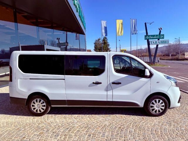 RENAULT Trafic 9 POSTI - KM 89.000 - GANCIO TRAINO - IVA COMPRESA