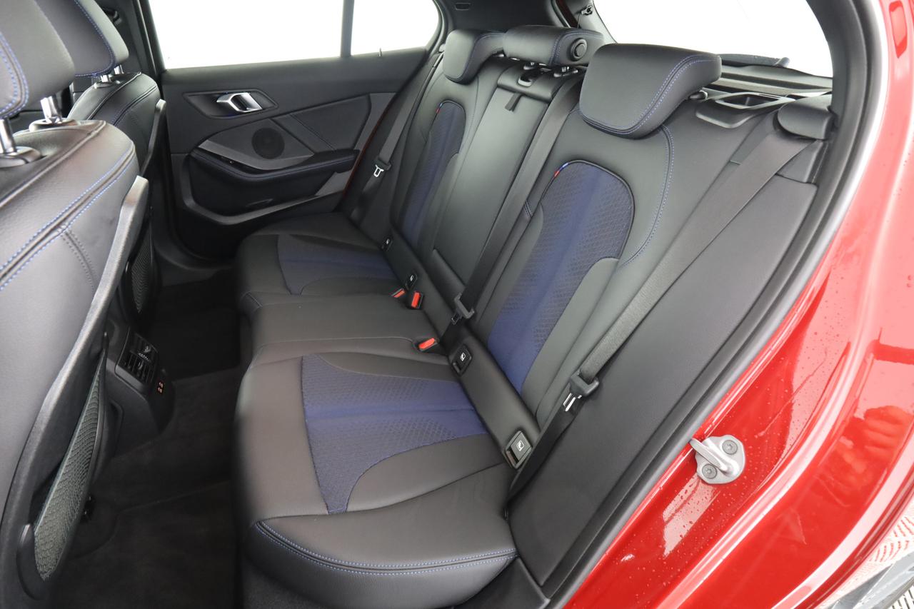 BMW Serie 1 (F40) 118i 5p. Msport