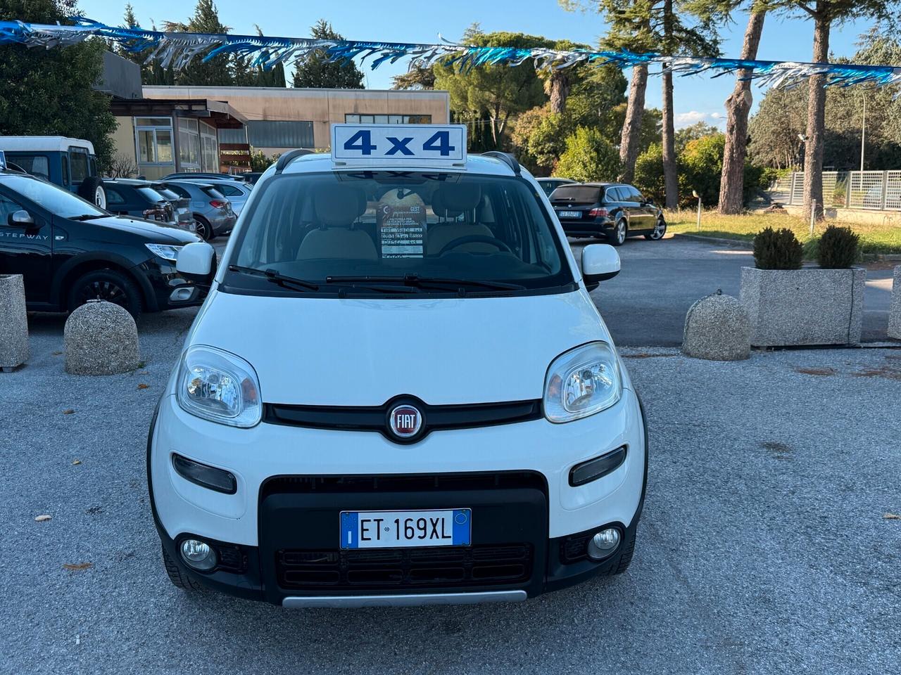 "UNA CHICCA " Fiat Panda 1.3 MJT 4x4 Antartica