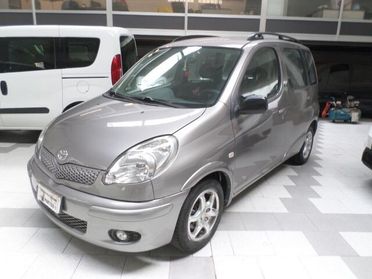 Toyota Yaris Verso 1.3i 16V Luna