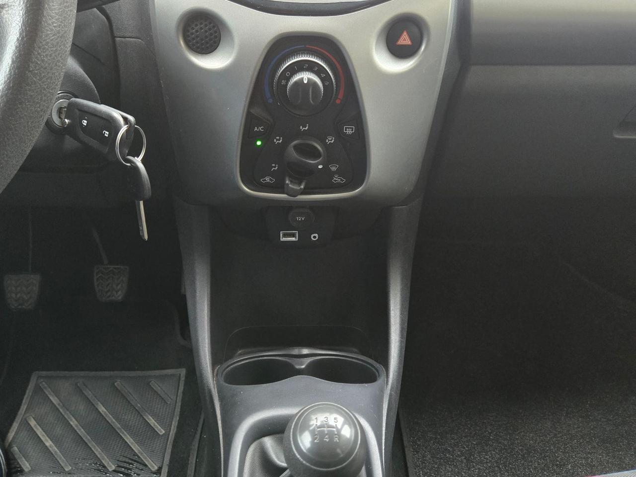 Peugeot 108 1.0 VTI 68 ALLURE #50690