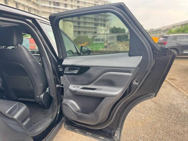 Jaguar F-Pace 2.0d R-Sport awd 180cv auto