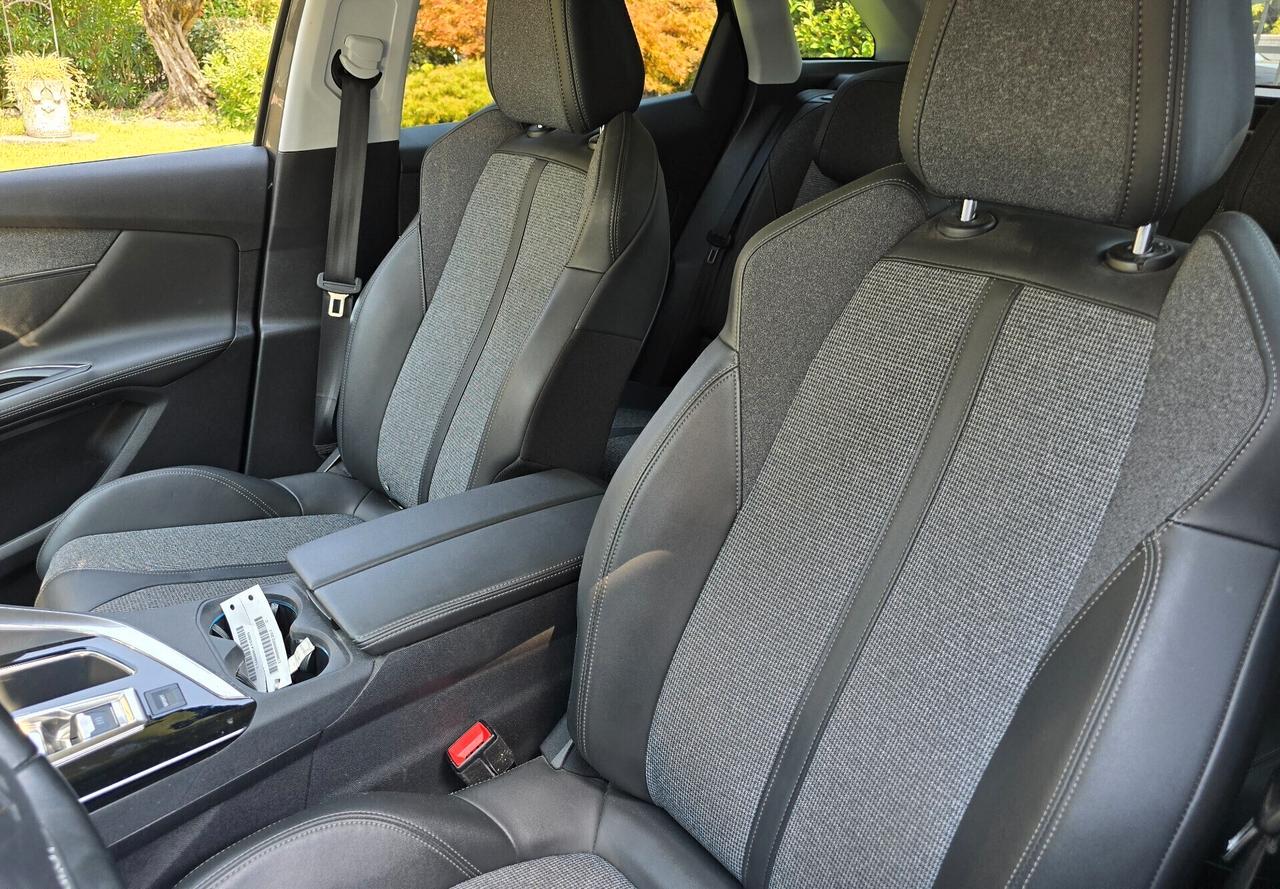 Peugeot 3008 BlueHDi 130 S&S EAT8 Allure