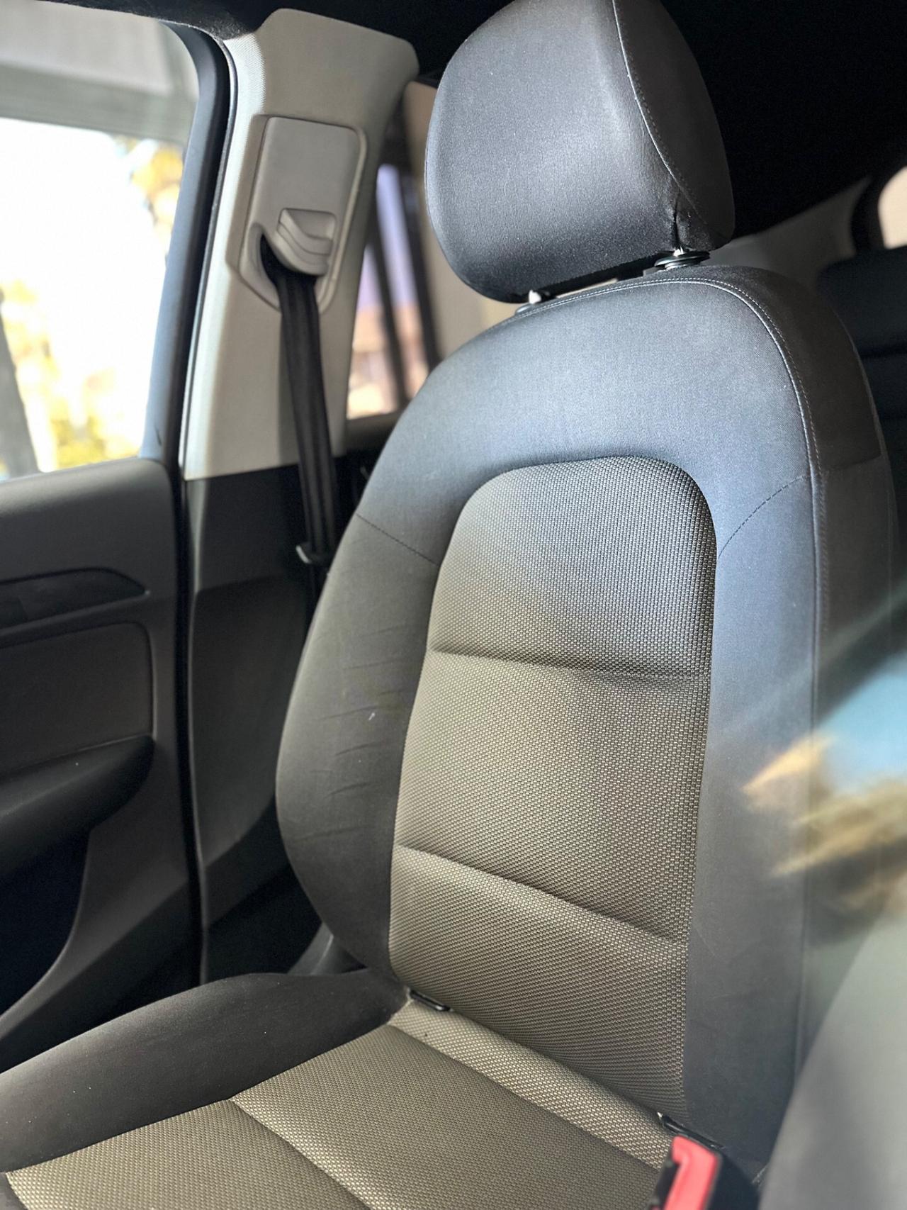 Audi Q3 2.0 TDI 140cv