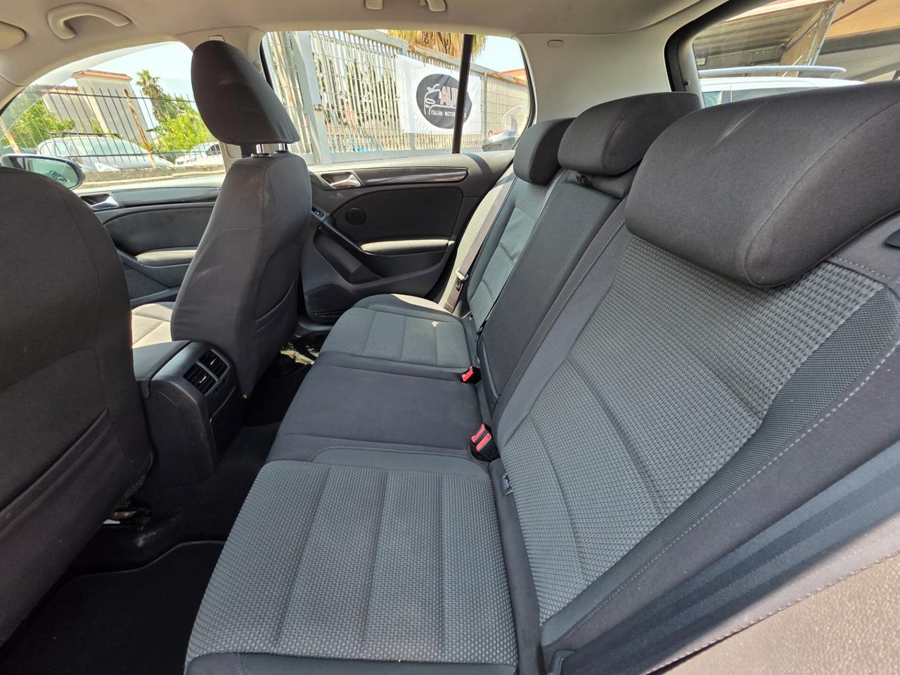 Volkswagen Golf 1.6 TDI DPF 5p. Highline