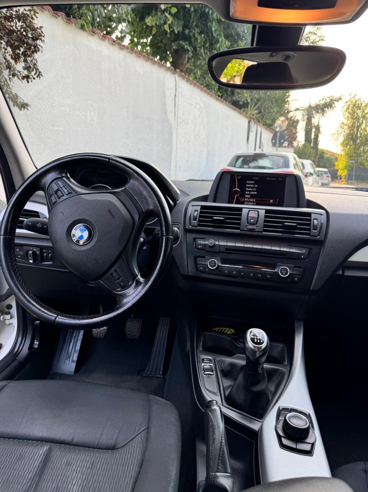 Bmw 116 116i 5p. Sport
