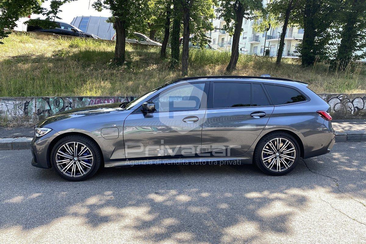 BMW 330e xDrive Touring Msport