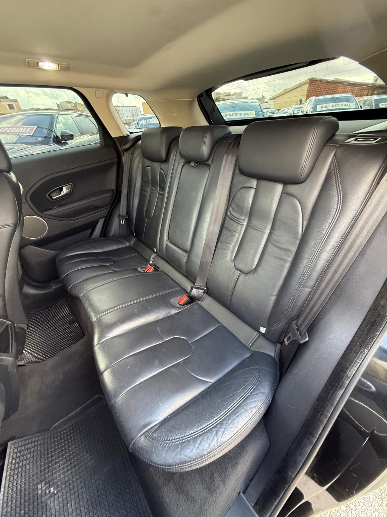 Land Rover Range Evoque 2.2 TD4 5p. Pure Tech Pack