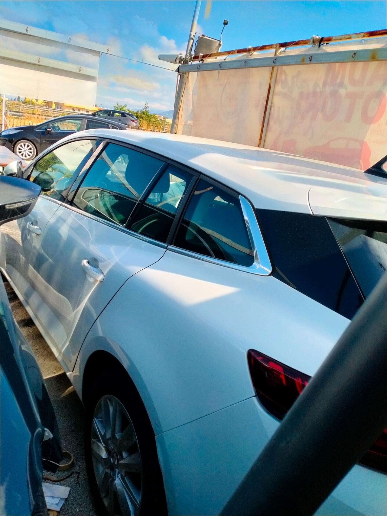 Renault Megane Mégane Sporter Blue dCi 115 CV EDC Techno