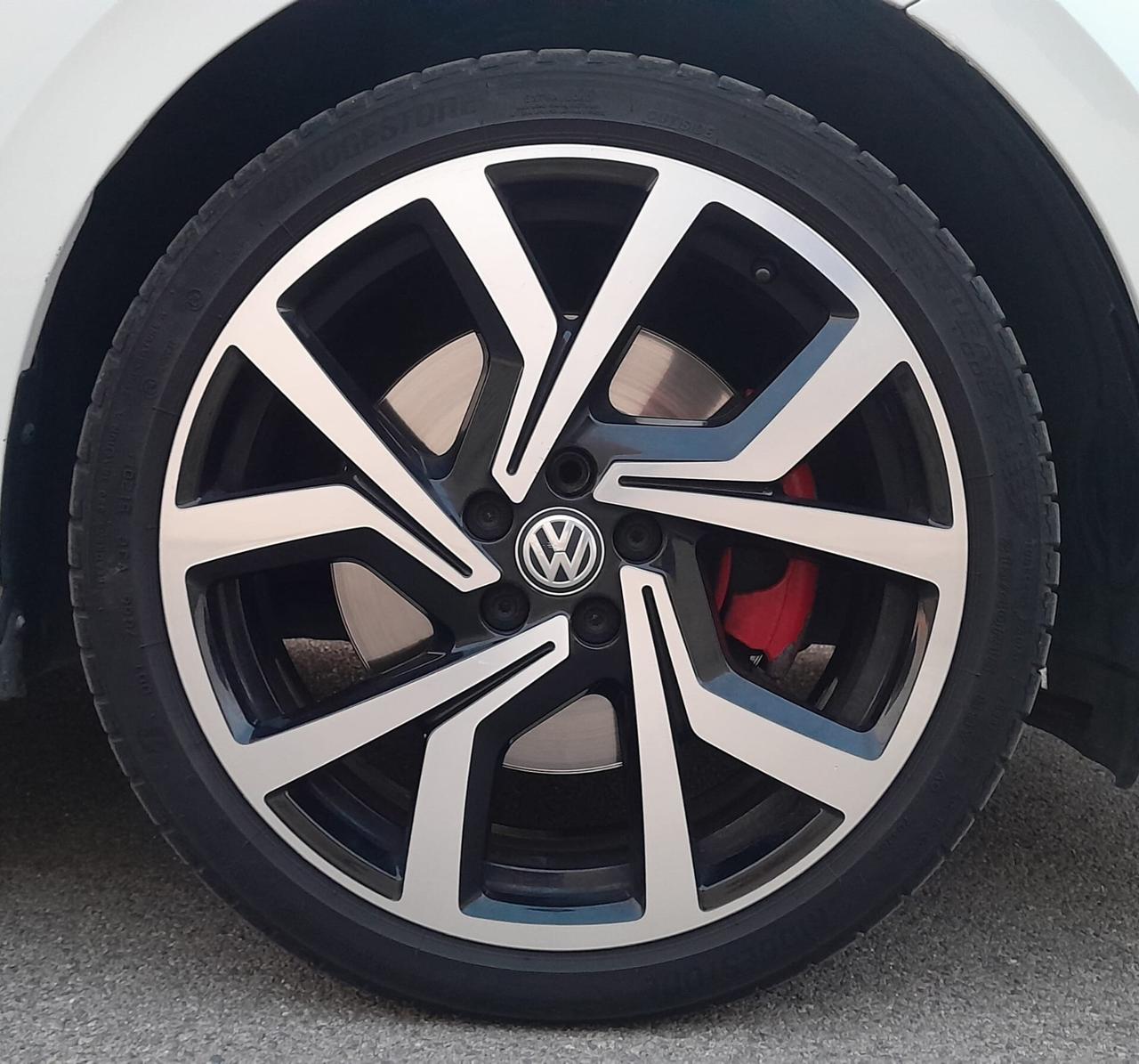Volkswagen Polo 2.0 TSI DSG GTI BlueMotion Technology