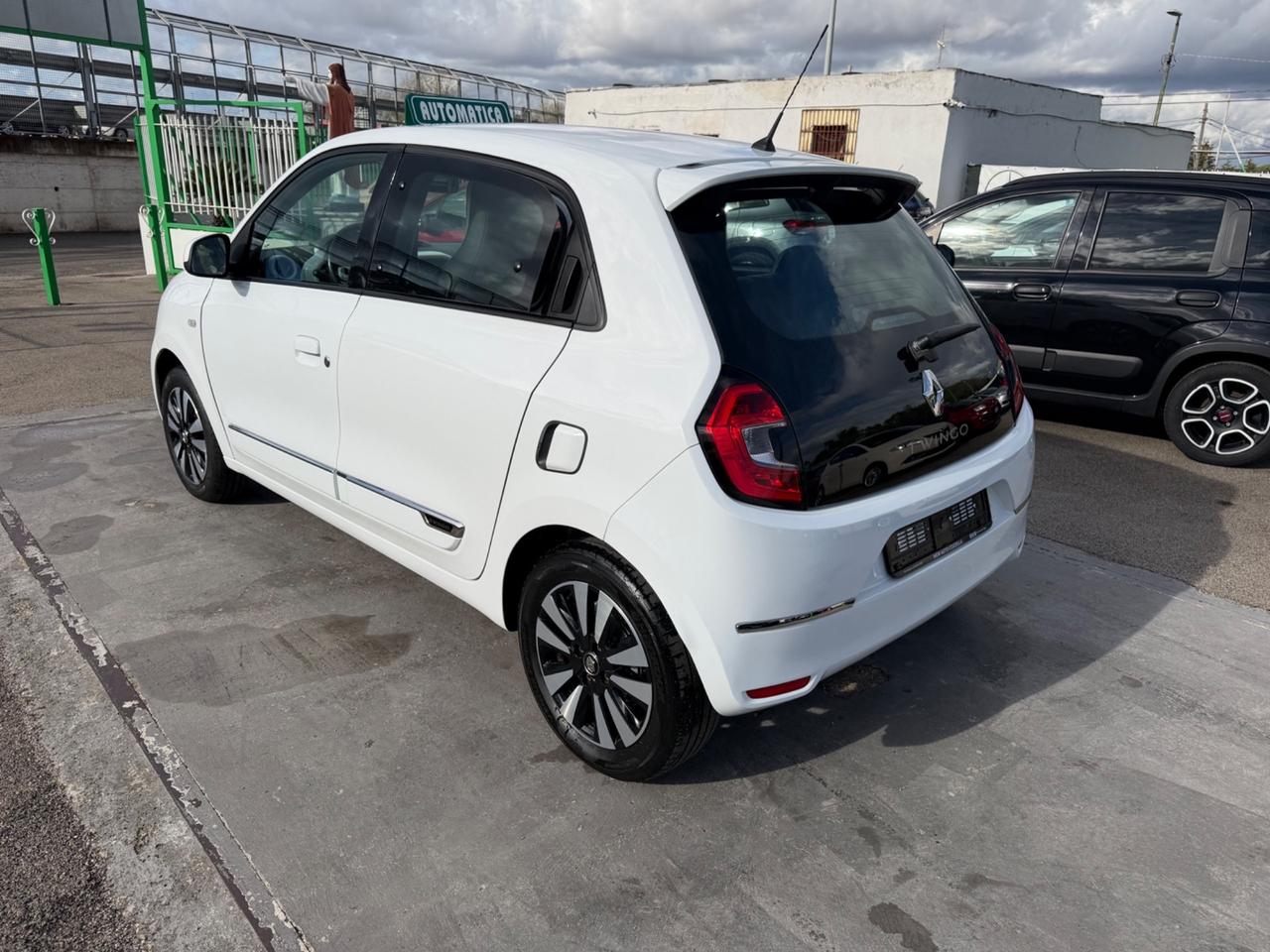 Renault Twingo TCe 95 CV EDC Intens