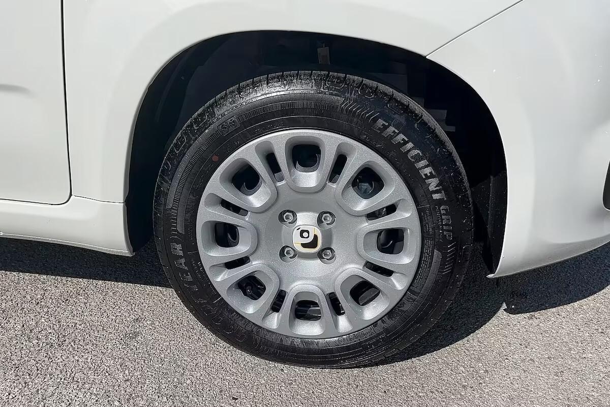 Fiat Panda 1.0 FireFly S&S Hybrid Pandina KM0