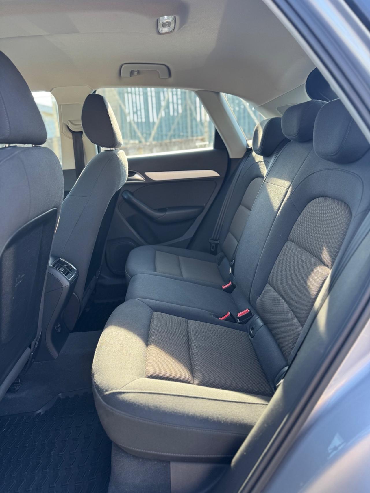Audi Q3 2.0 TDI 150 CV quattro S tronic Sport