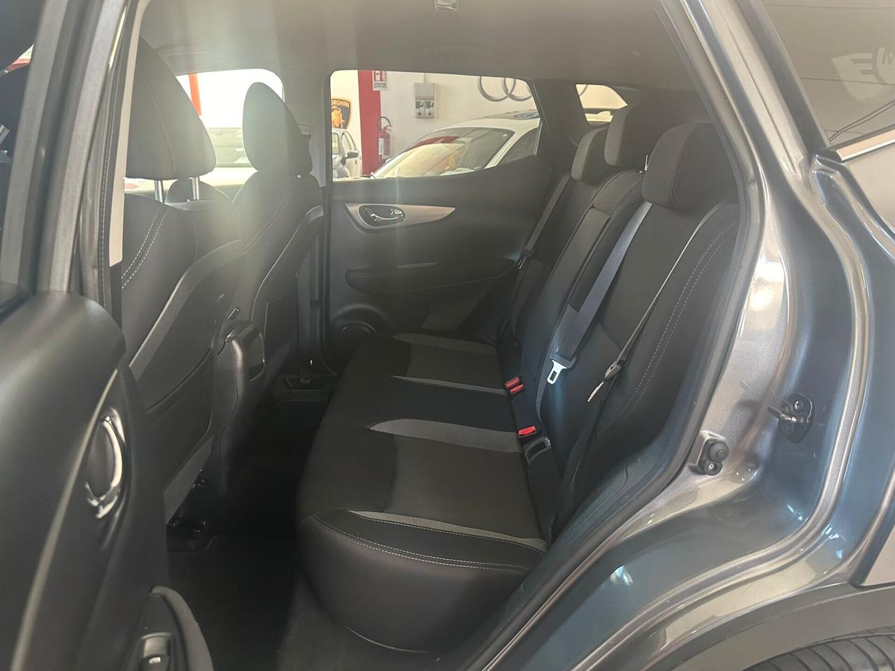 Nissan Qashqai 1.6 dCi 2WD N-Connecta