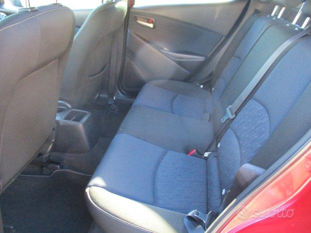 Mazda 2 III 1.5 BENZINA ESSENCE EURO6B 75cv *85000