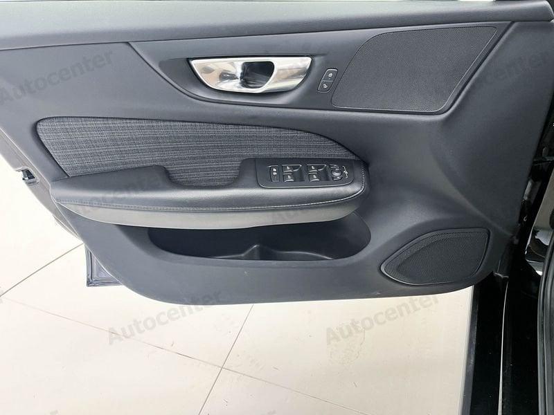 Volvo V60 B3 (bz) 163CV AUT CORE **AUTOCARRO N1**