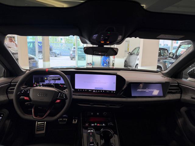 AUDI RS5 Avant Hybrid 470kw Quattro tiptronic