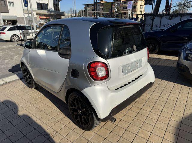 SMART ForTwo 1.0 Prime 71cv twinamic Navi Fari Led