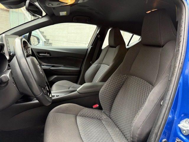 TOYOTA C-HR 2.0 Hybrid E-CVT Morebusiness