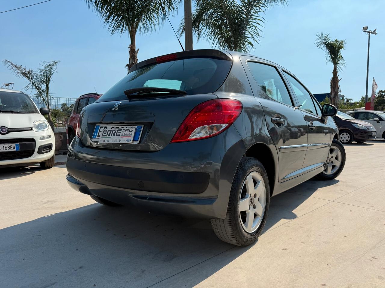 PEUGEOT 207 2010 1.4 BENZINA 73 CV 85.000 KM
