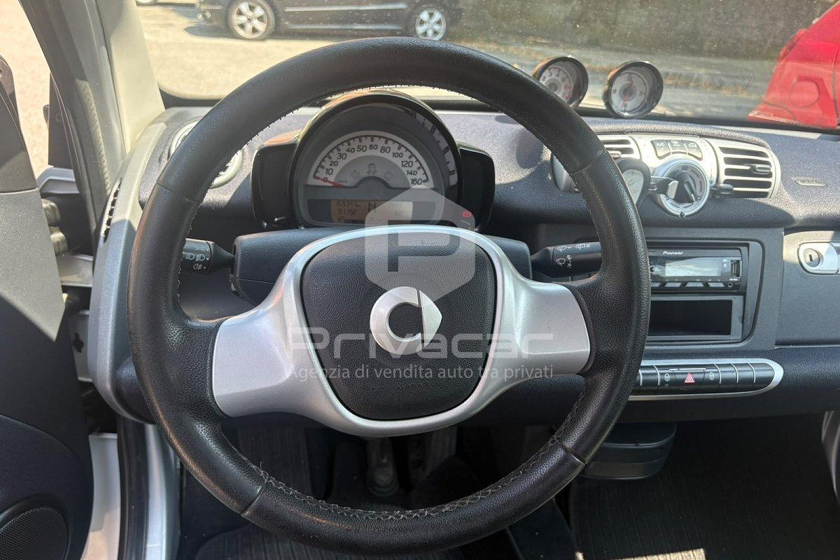 SMART fortwo 1000 52 kW MHD coupé pure