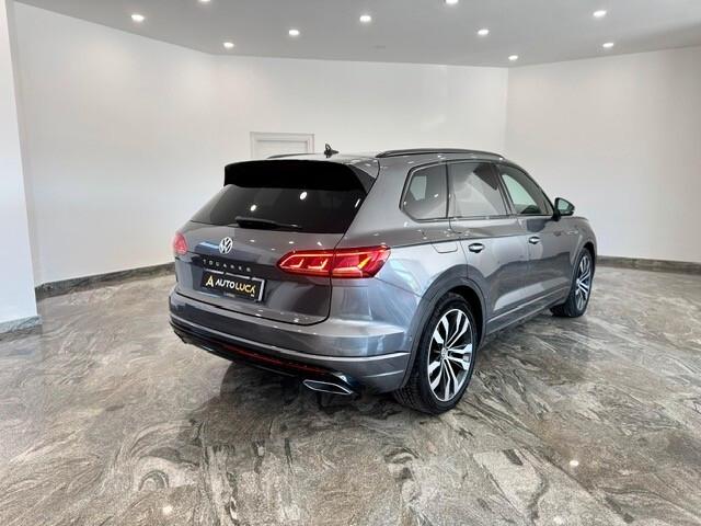 Volkswagen Touareg 3.0 V6 TDI SCR R-LINE