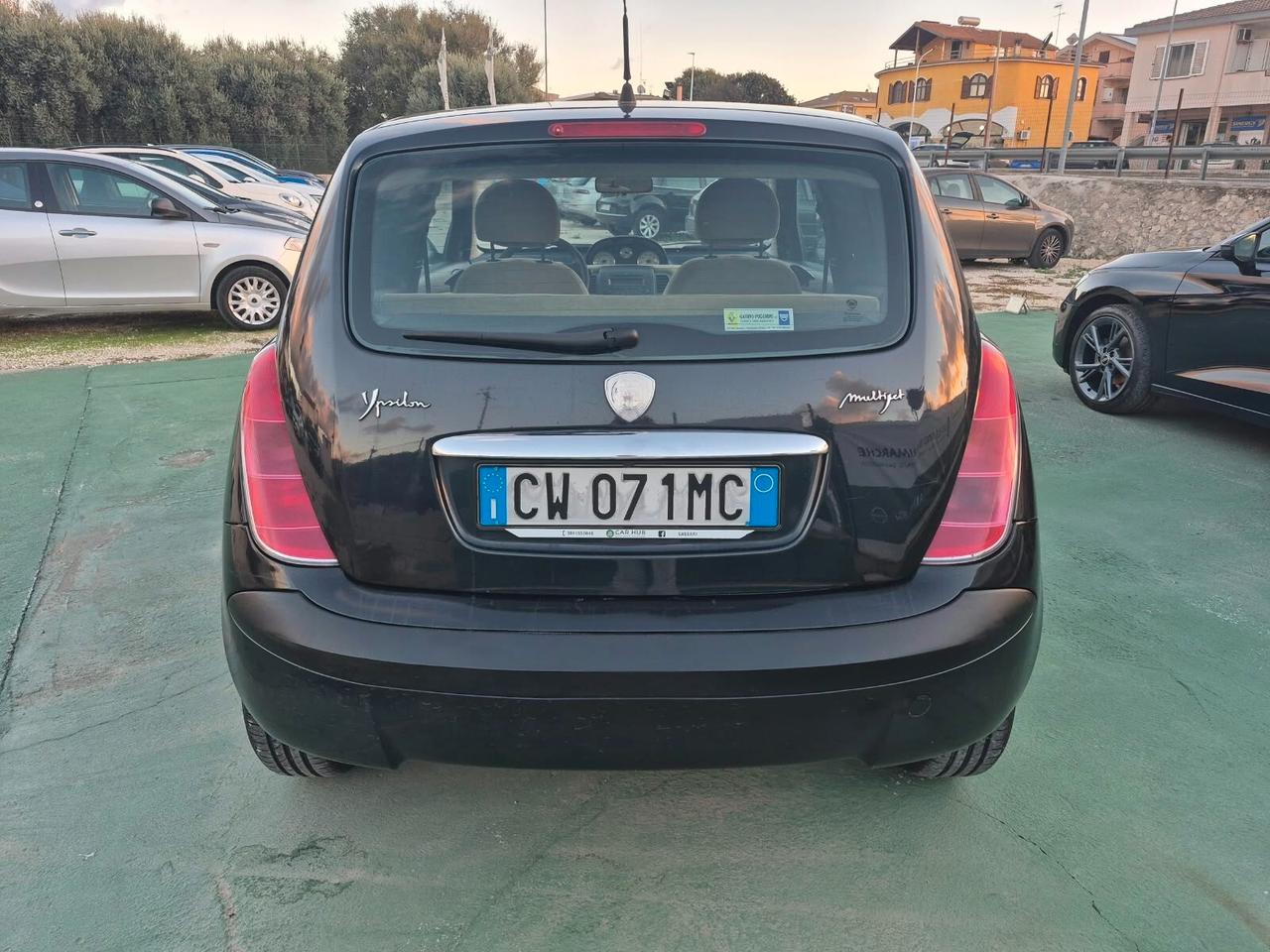 Lancia Ypsilon 1.3 Multijet 16V Platino