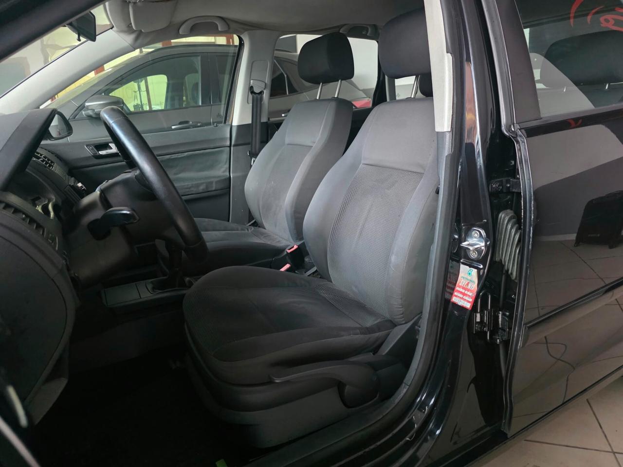 VOLKSWAGEN POLO 1.2 BENZINA 136.000 KM 2008