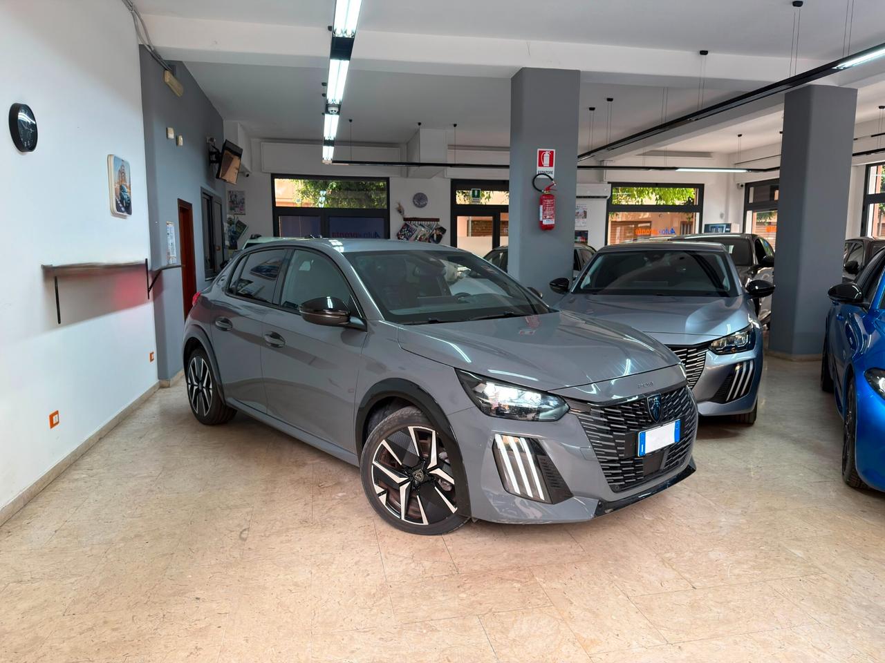 Peugeot 208 Hybrid 136CV e-DCS6 GT