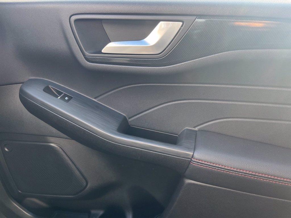 FORD Kuga 2.0 ecoblue st-line x awd 120cv auto del 2023