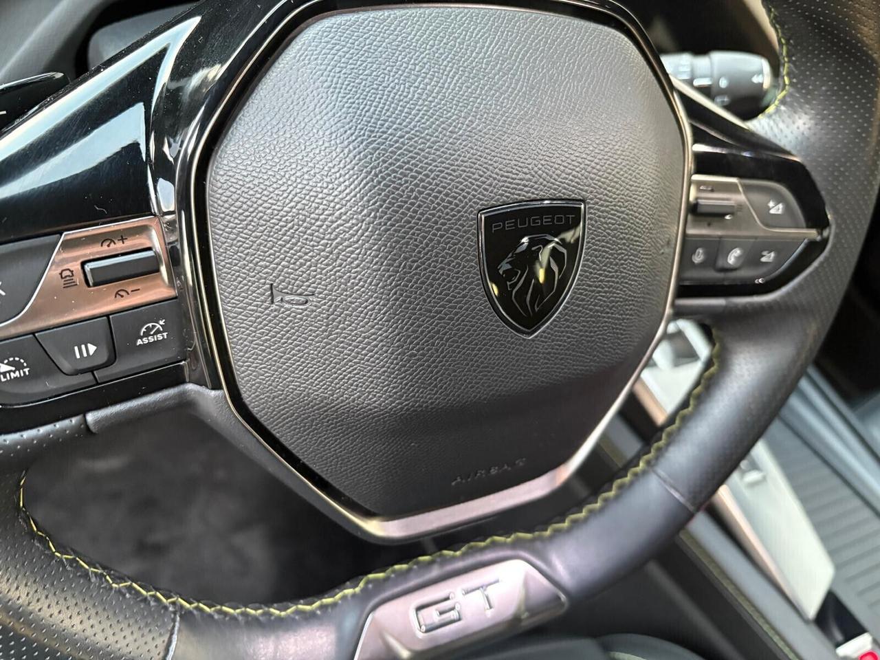 Peugeot 308 GT PACK Plug-in Hybrid 180 e-EAT8 SPOTICAR