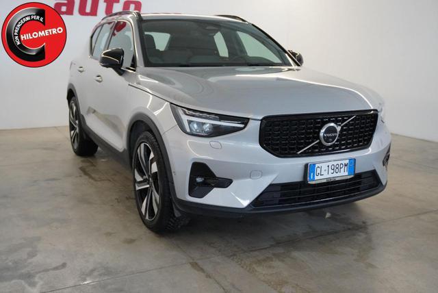 VOLVO XC40 B4 AWD automatico Plus Dark