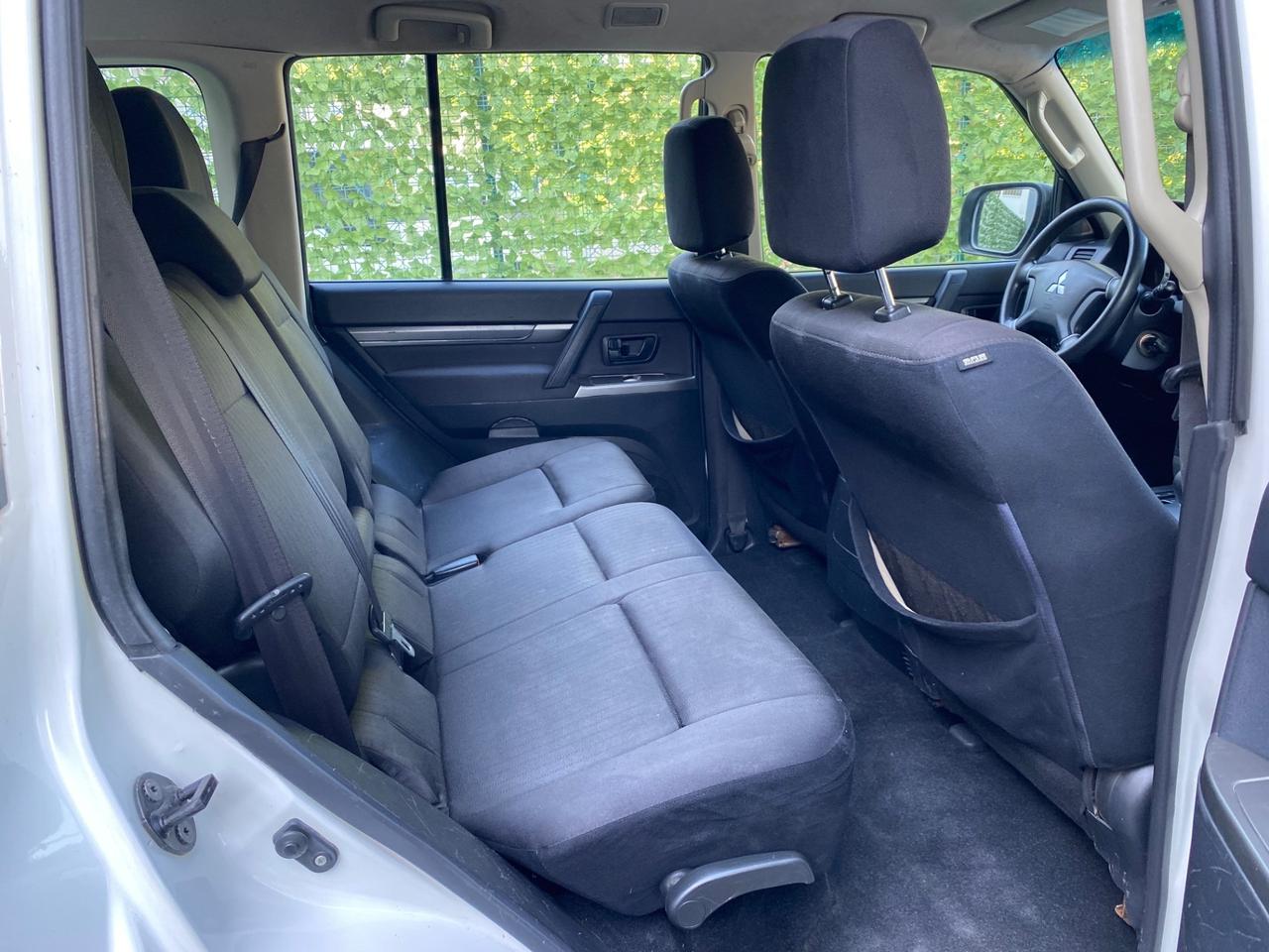 Mitsubishi Pajero 3.2 DI-D 16V aut. 5p. Intense DPF