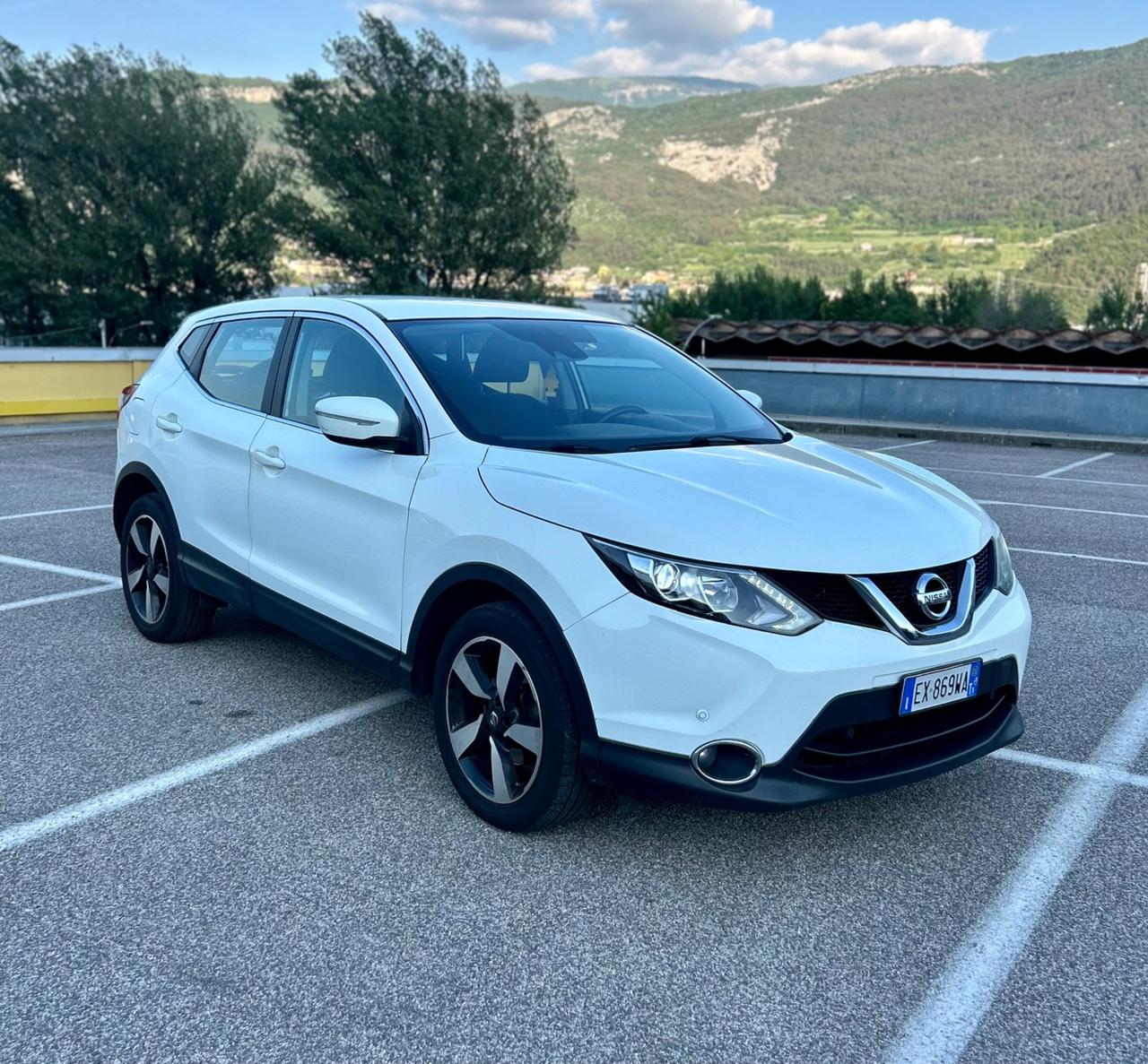 Nissan Qashqai 1.6 dCi 4WD Tekna Neopatentati
