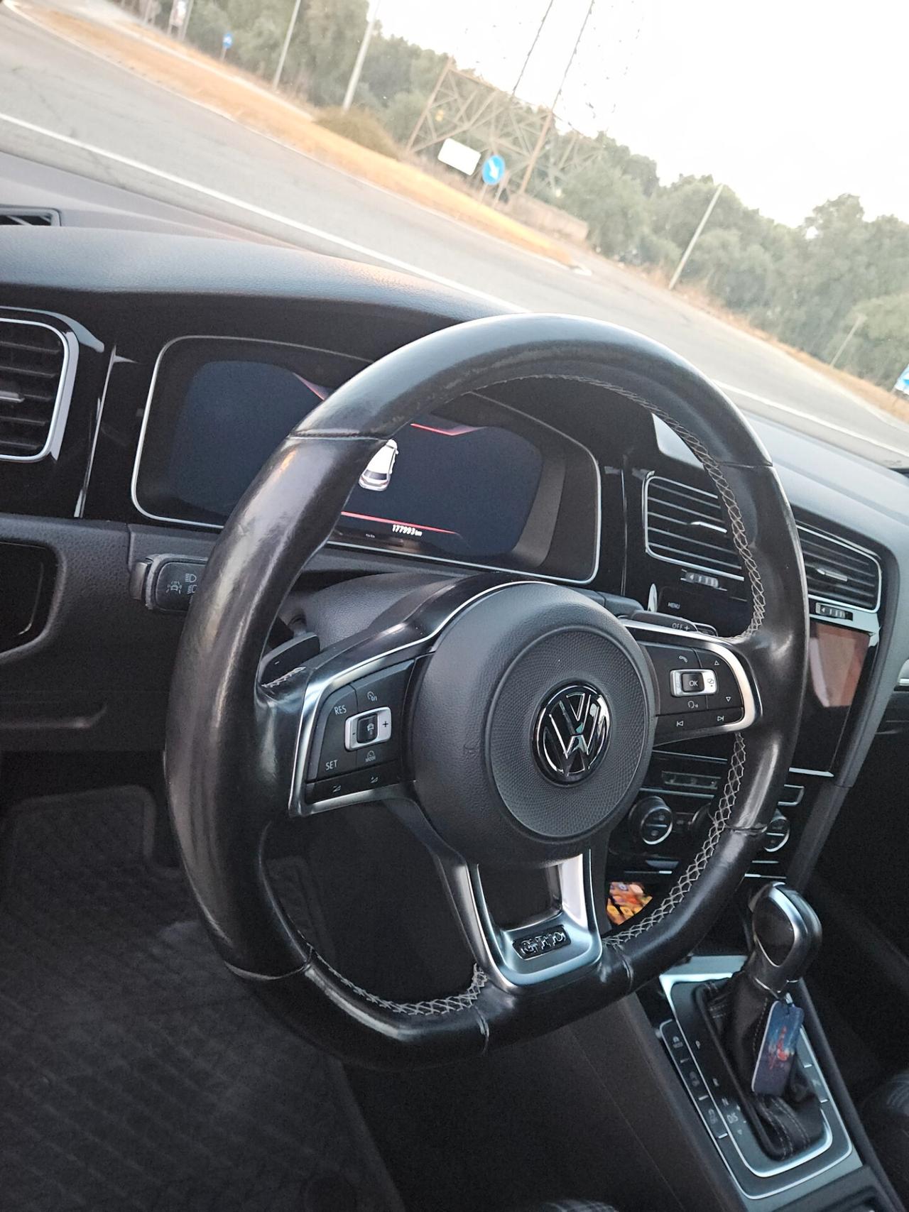 Volkswagen Golf GTD 2.0 TDI DSG 5p. BlueMotion Technology