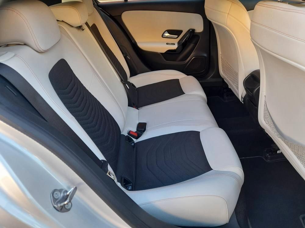 MERCEDES A 180 D BUSINESS EXTRA