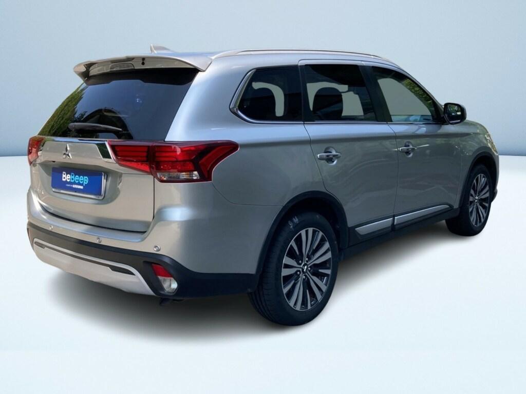 Mitsubishi Outlander 2.0 Mivec Insport 2WD CVT