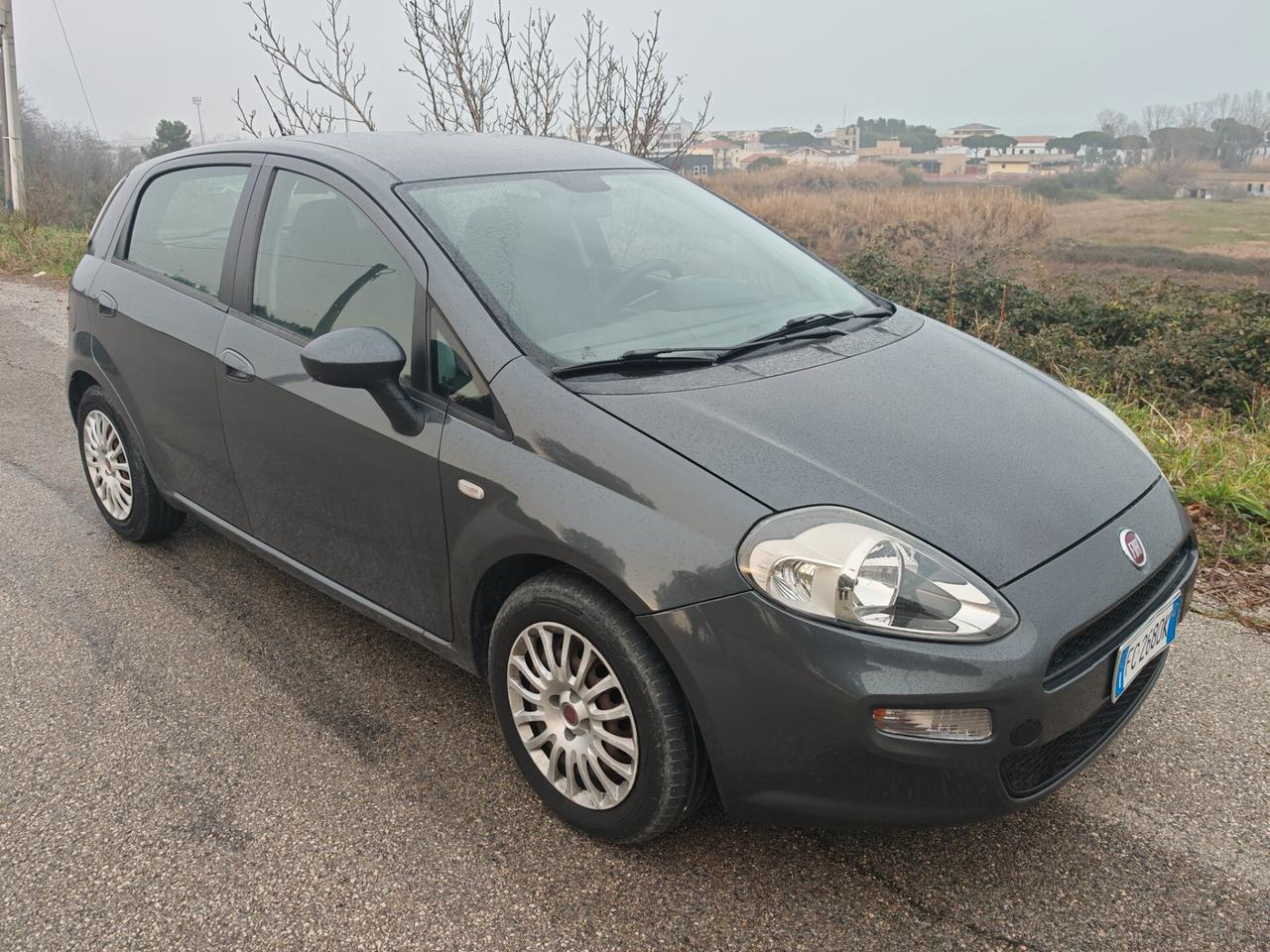 Fiat Punto Evo 1.3 MJT 85CV OK NEOPATENTATI .