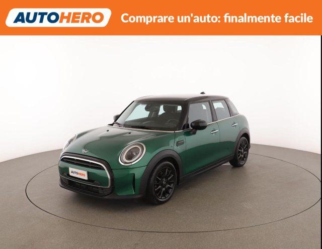 MINI Cooper 1.5 Cooper Essential 5 porte