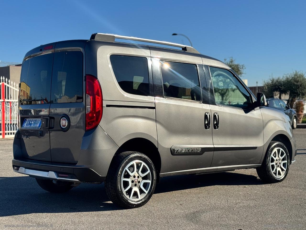 FIAT Doblò 1.6 MJT 120 CV Trekking AUTOVETTURA