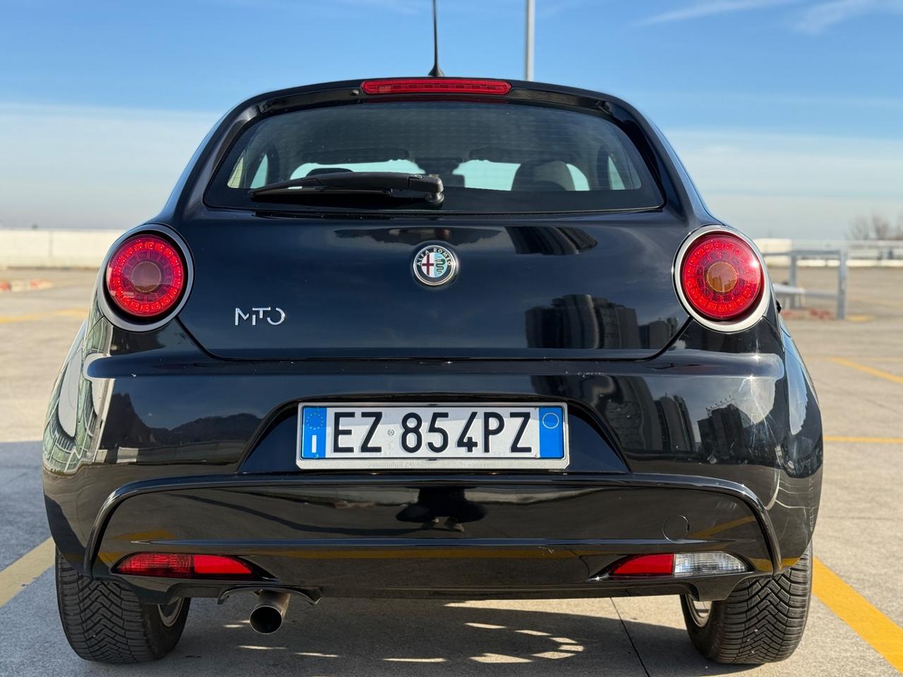Alfa Romeo MiTo 1.4 77 CV 8V NO BOLLO SI NEOPATENTATI