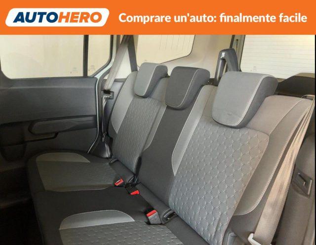 FORD Tourneo Courier 1.0 EcoBoost Titanium