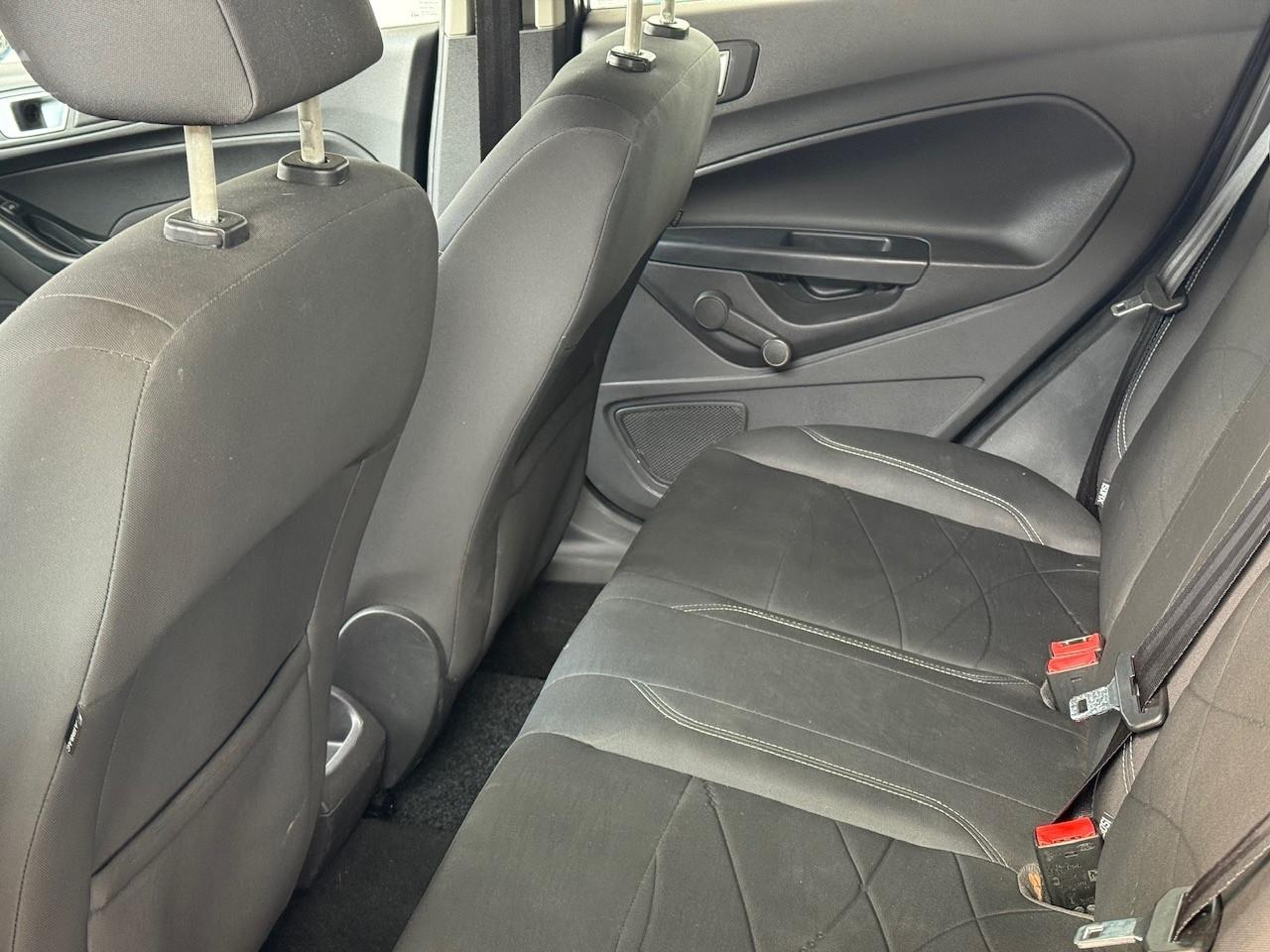 Ford Fiesta 1.4 5p. Bz.- GPL Titanium