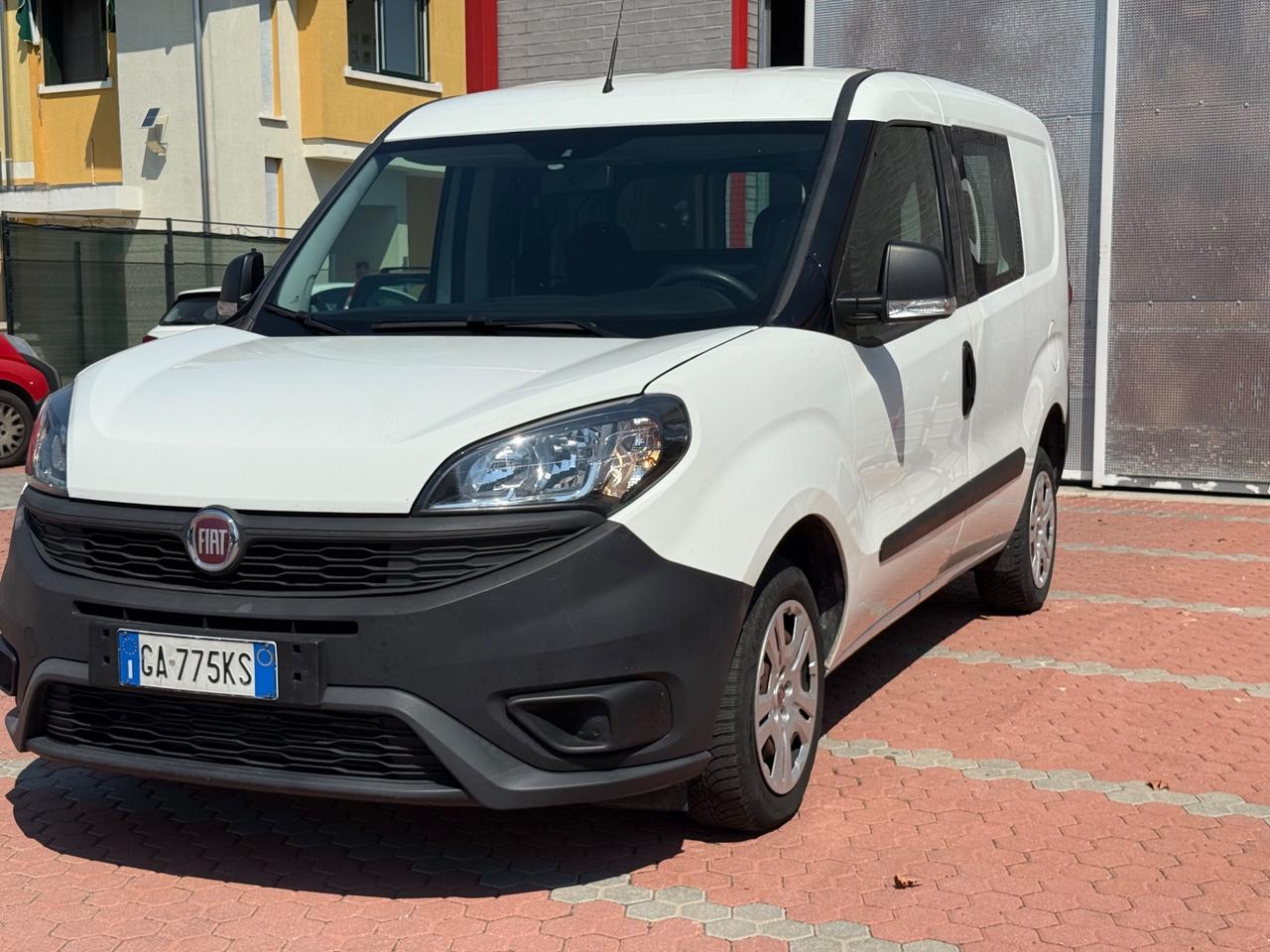 Fiat DOBLO CARGO CASSONE E VETRI 1.6 Mjet 105cv E6D 2POSTI