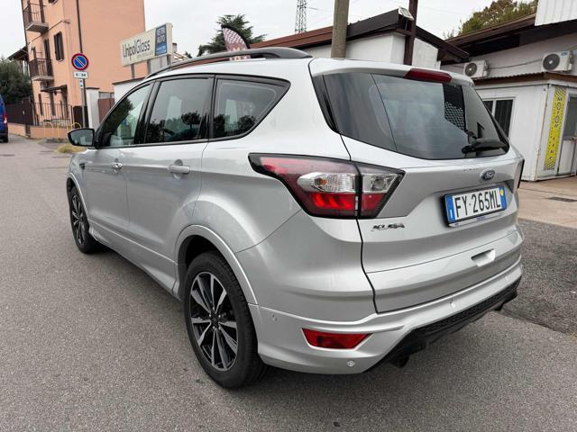 FORD Kuga 1.5 EcoBoost 120 CV S&S 2WD st-Line