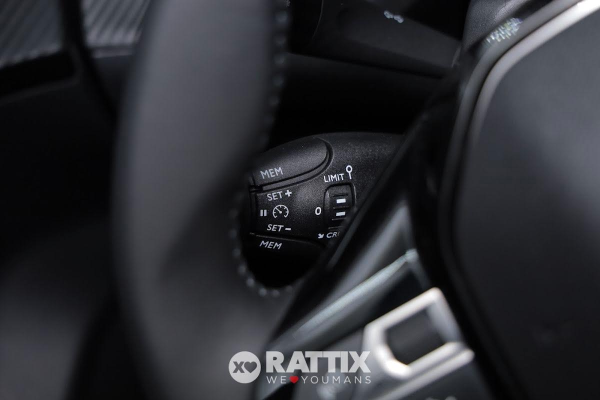 Peugeot 2008 1.2 puretech 100CV Allure