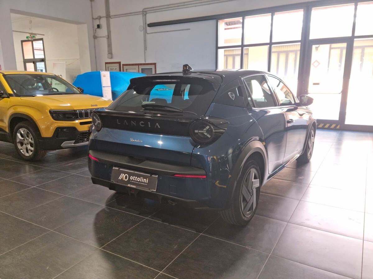 Lancia Ypsilon 1.2 Hybrid AUTOMATICA AZIENDALE