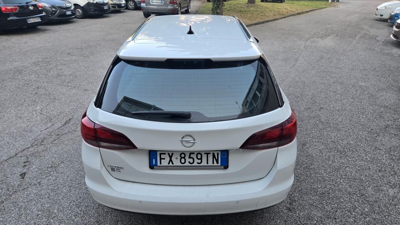 Opel Astra 1.6 CDTi 136CV aut. Sports Tourer Innovation