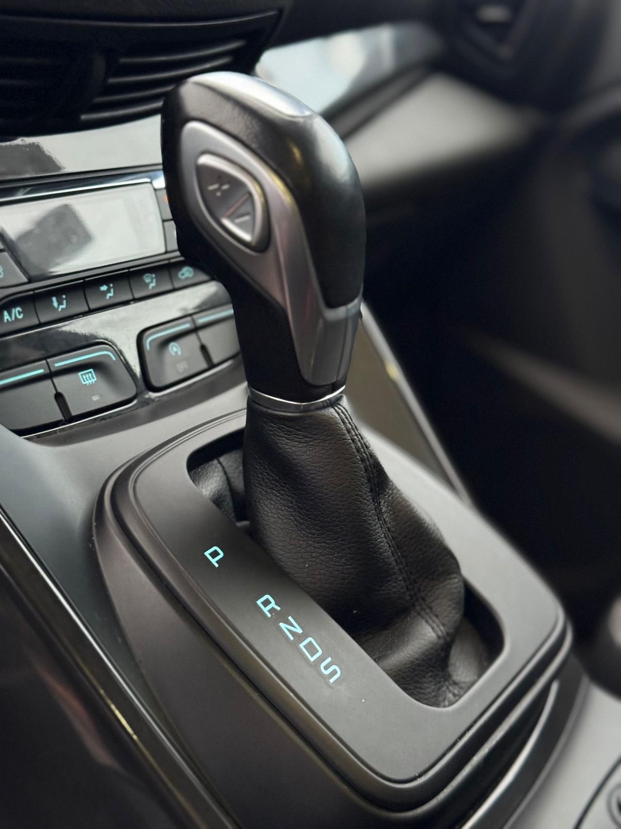 Ford Kuga 2.0 TDCI 150 CV S&S 4WD Powershift Titanium X